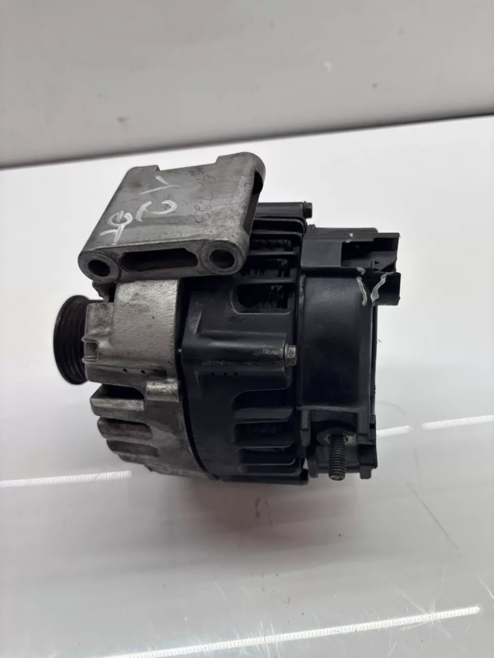Alternador Mercedes-Benz 2,2 CDI Euro5 OM651.955 651.955 OM651 A0009067900