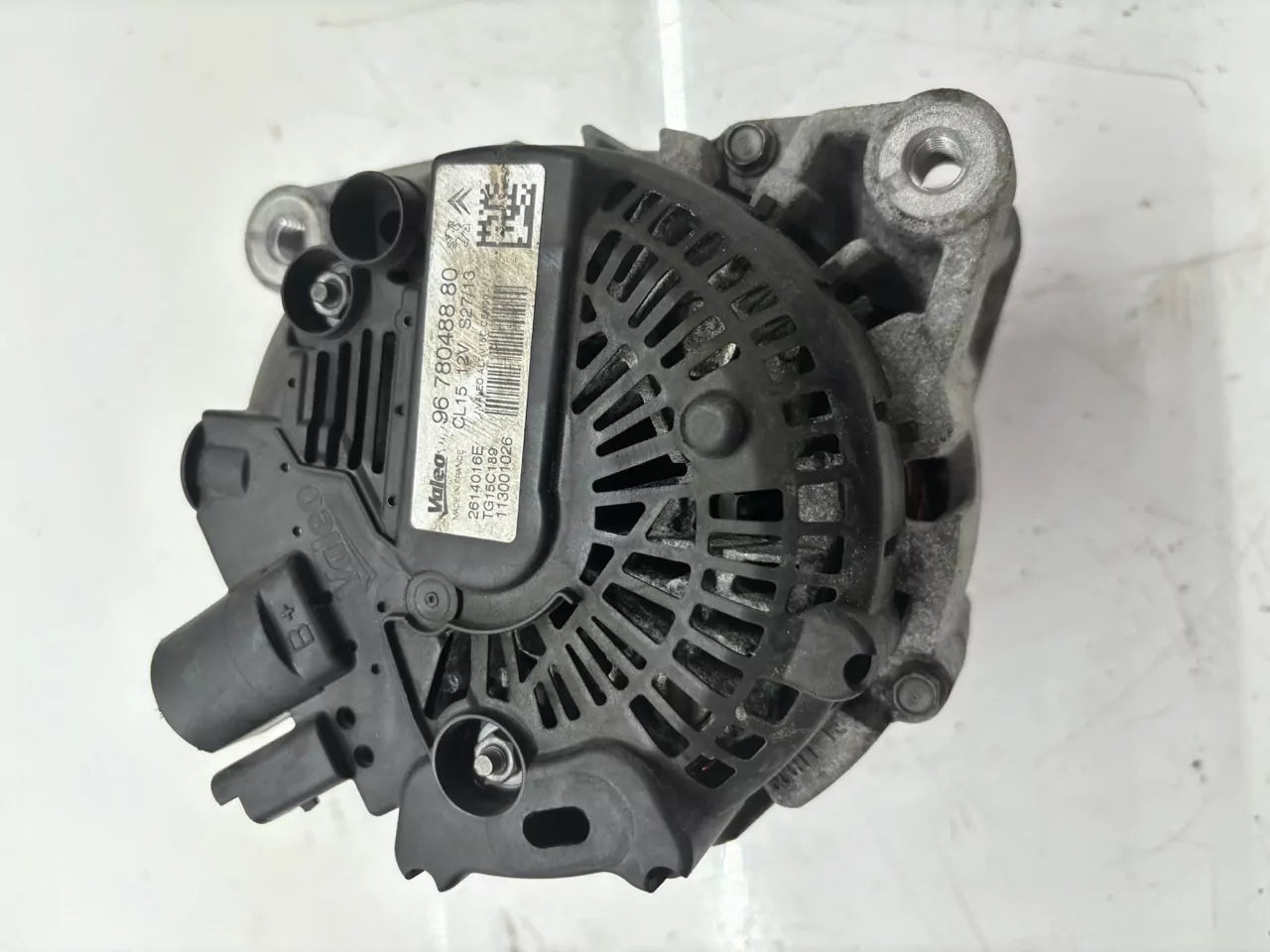 Alternador Peugeot 1,6 HDi DV6C 9HD 9678048880