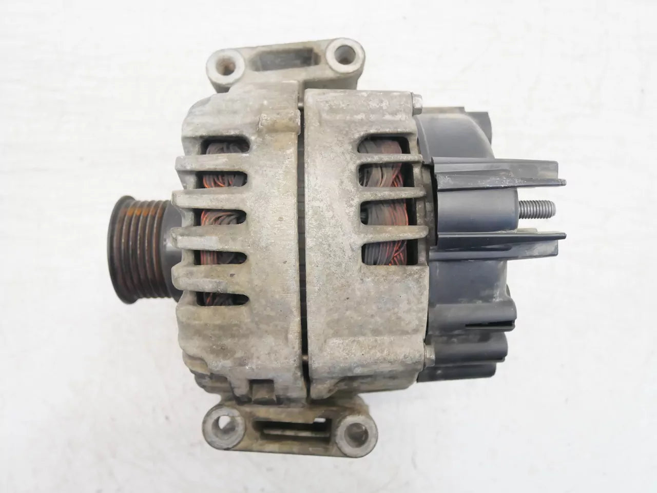 Alternador Mercedes-Benz 3,0 C280 4-matic M272.941 272.941 M272 A0141540402