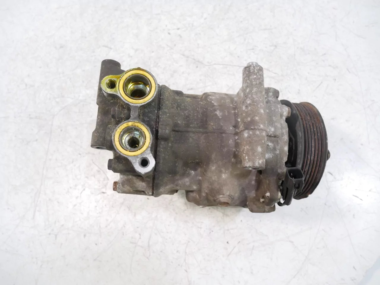 Compresor de aire acondicionado Ford 2,2 TDCI Diesel CYFB BK21-19D629-BA