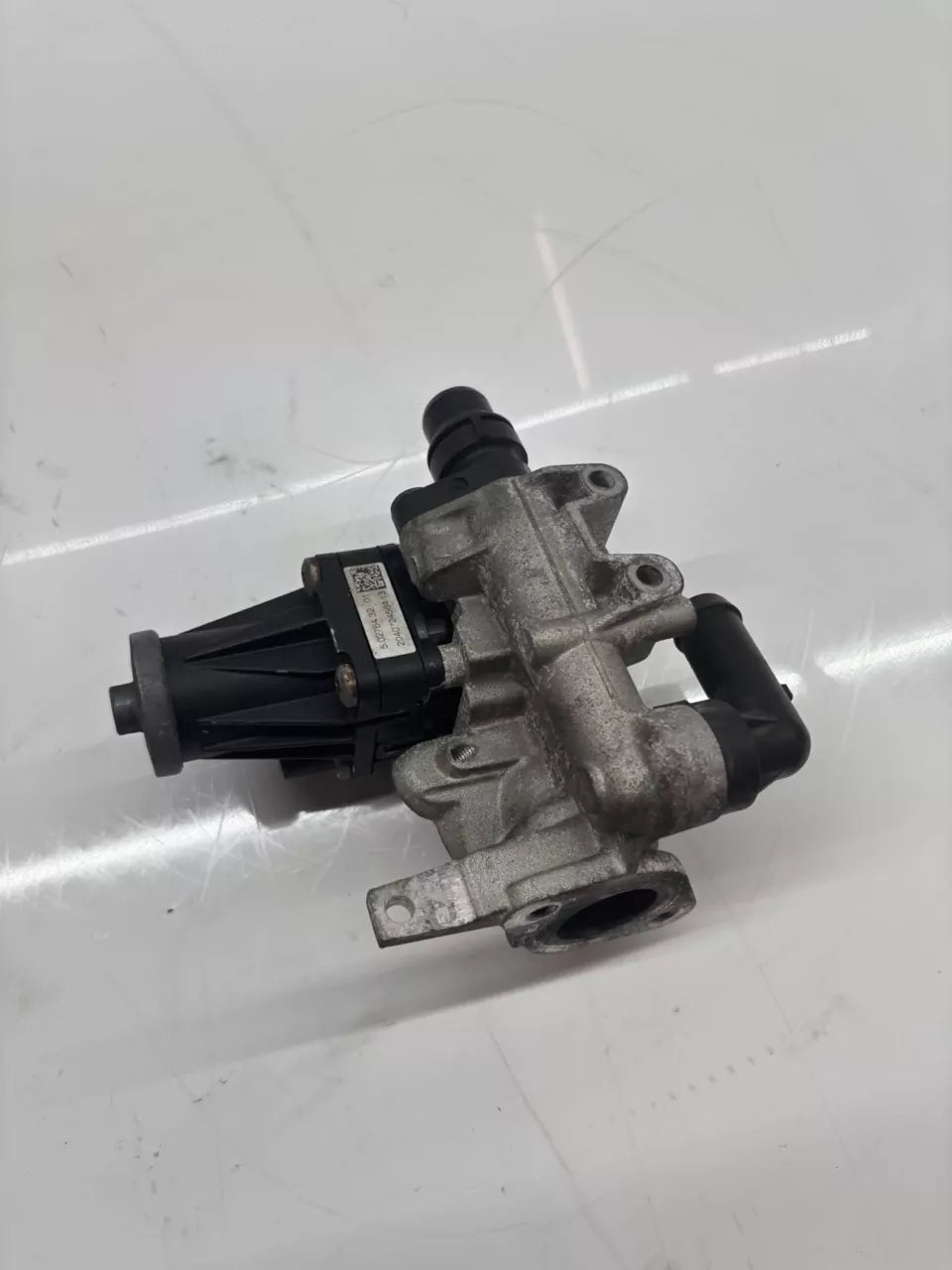 Válvula EGR Land Rover 2,0 D 204DTD AJ20D4 G4D3-9D475-BB