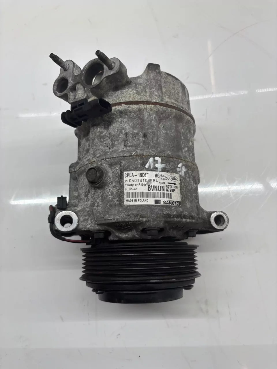 Compresor de aire acondicionado Land Rover 2,0 D 204DTD AJ20D4 LR112585 CPLA-19D629-BH