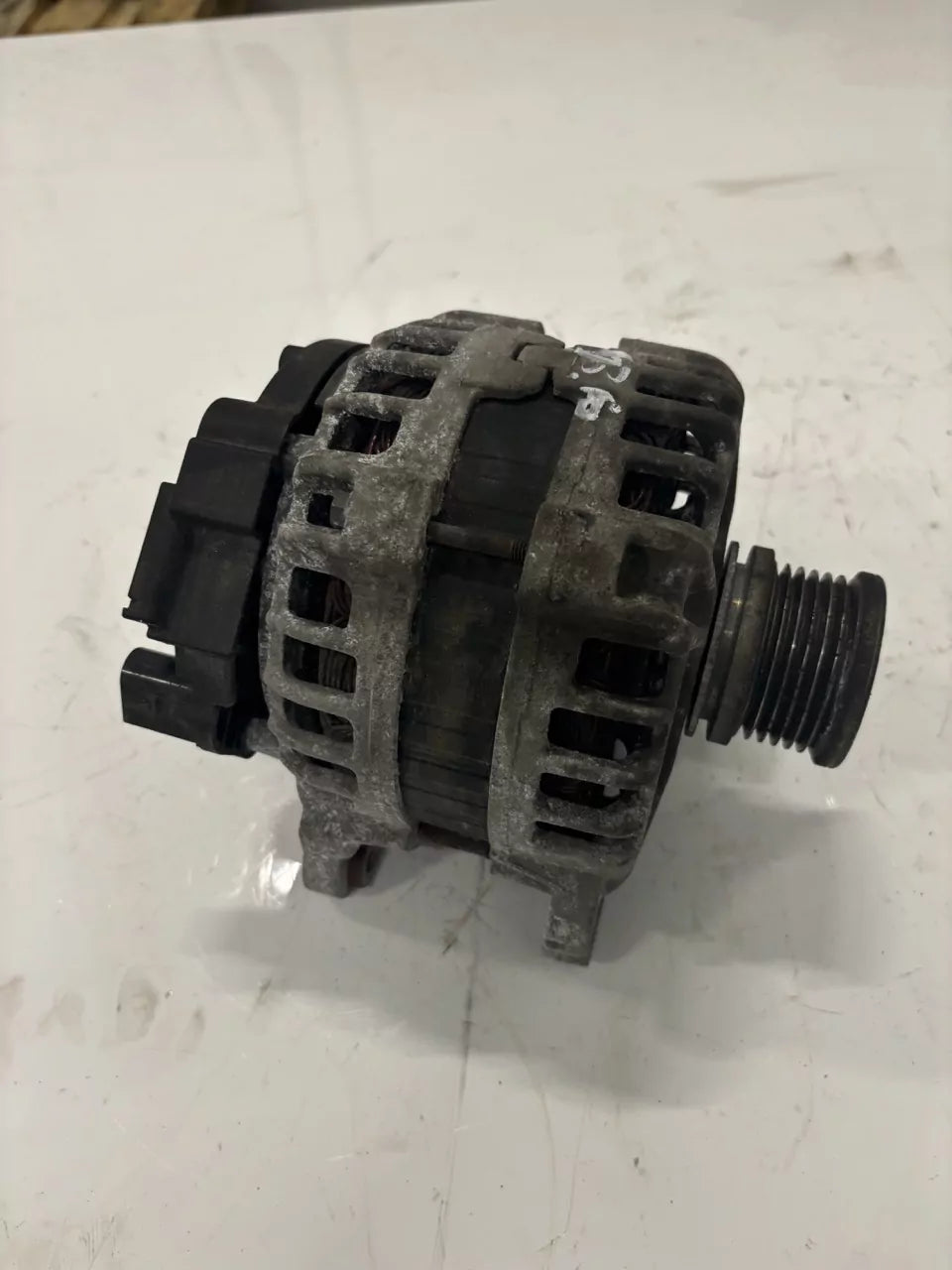 Alternador Skoda Seat Volkswagen 2,0 TDI CKFC CKF 03L903023K