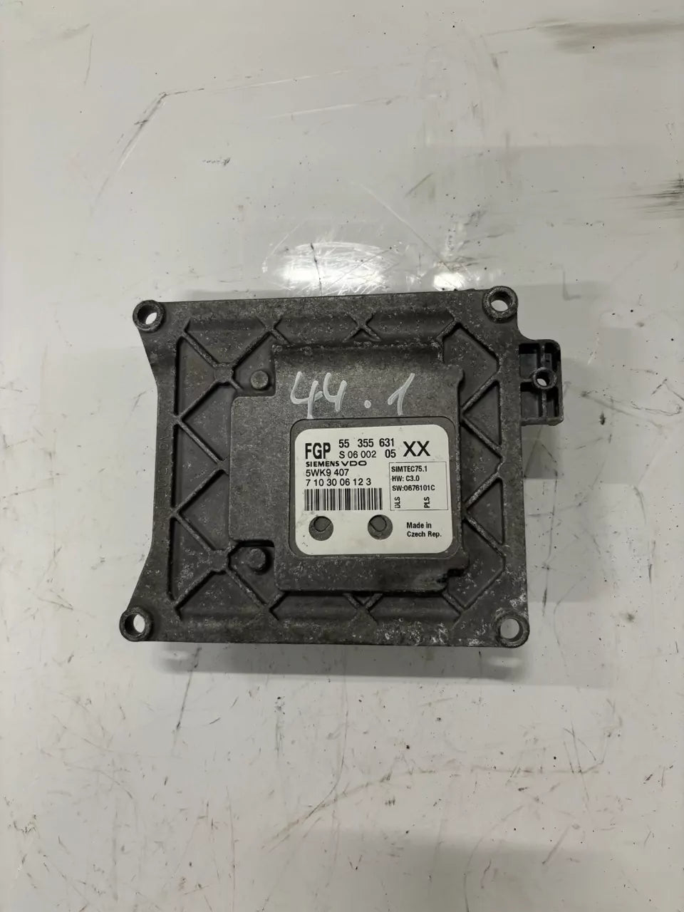 Unidad de control Opel 1,8 gasolina Z18XER 55355631