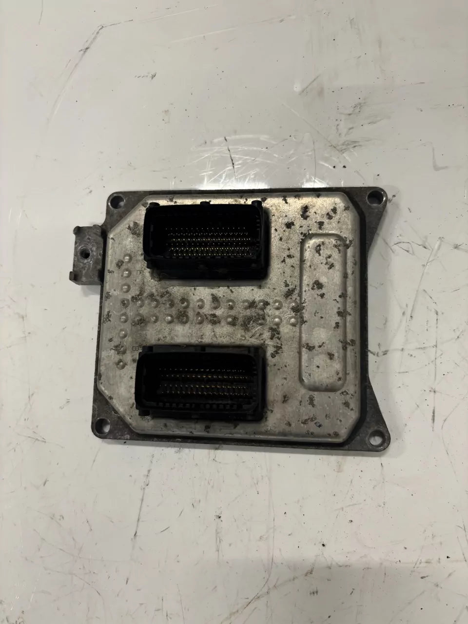 Unidad de control Opel 1,8 gasolina Z18XER 55355631