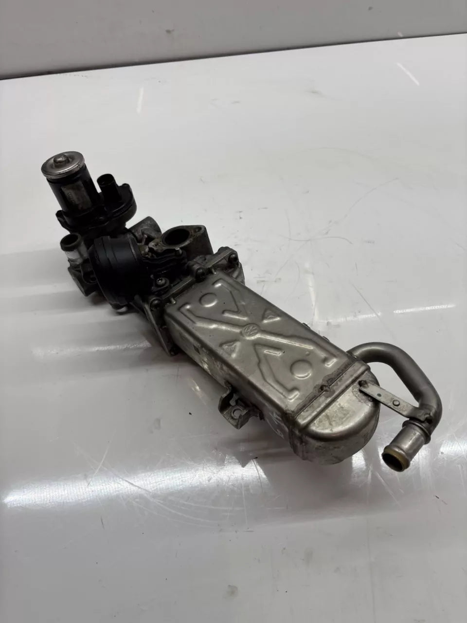 Refrigerador de gases escape Audi Skoda Volkswagen 1,6 TDI CAYD CAY 03L131512G