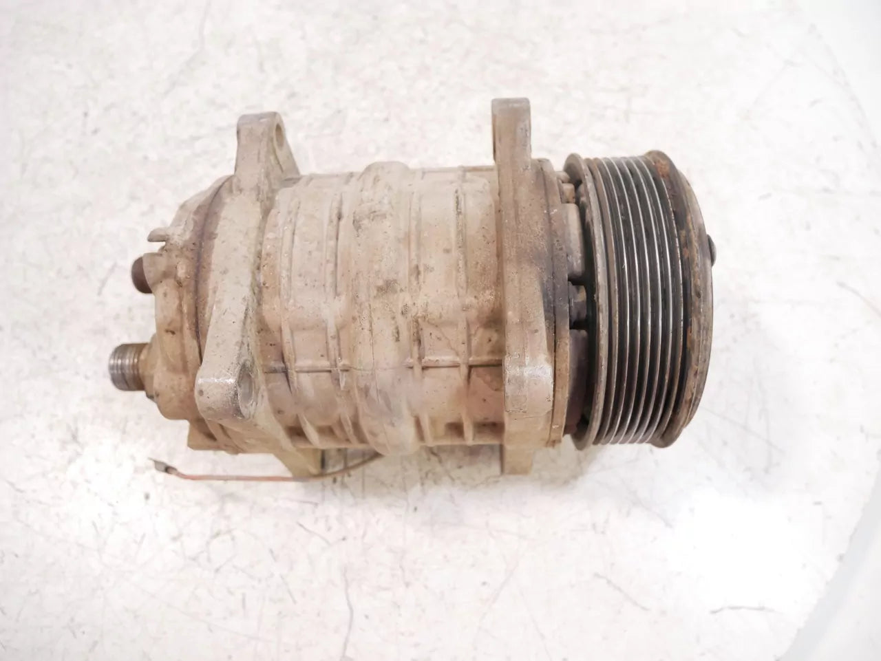 Compresor de aire acondicionado Mercedes-Benz 2,2 Euro6 OM651.958 651.958 OM651 0393