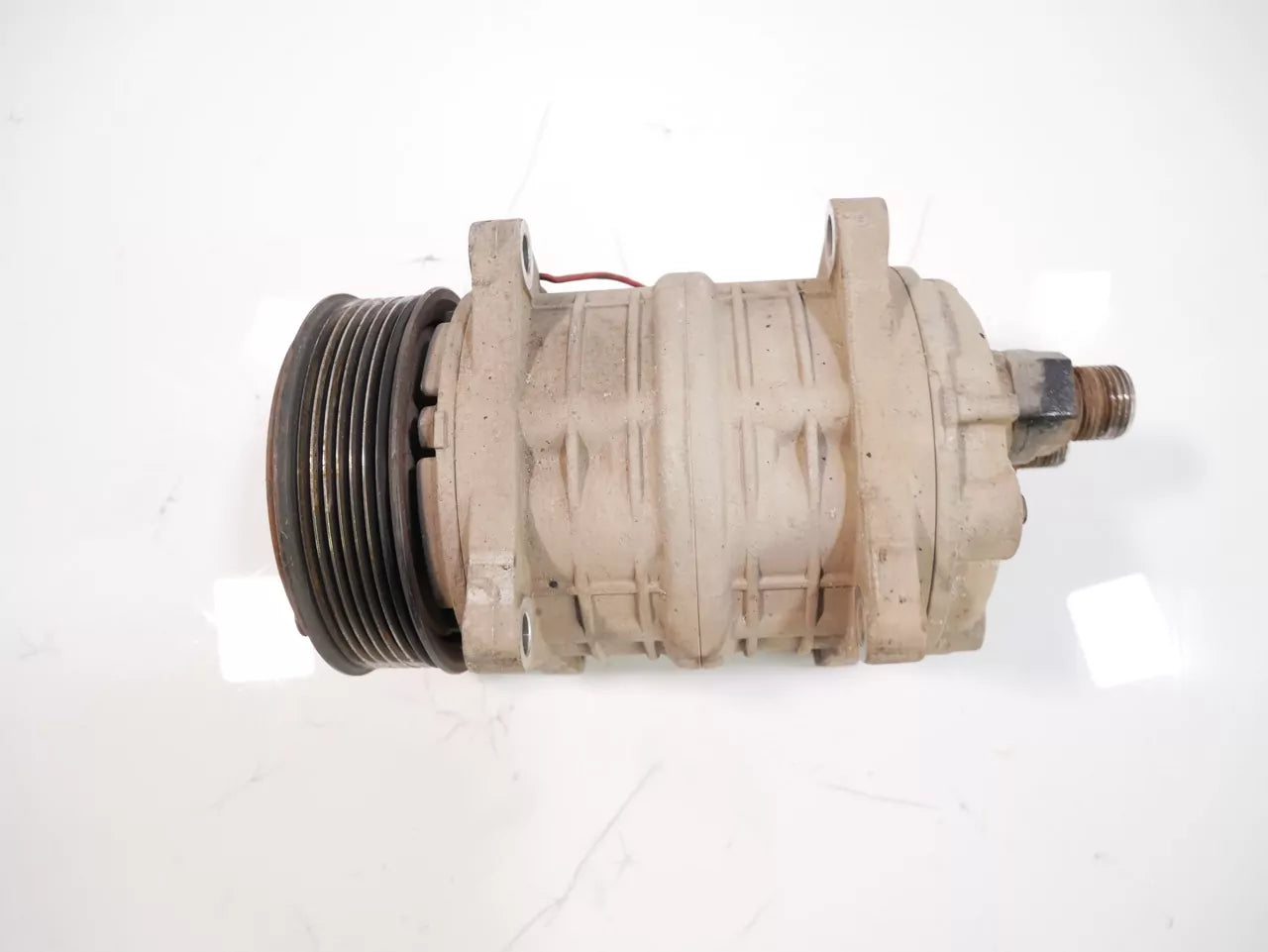 Compresor de aire acondicionado Mercedes-Benz 2,2 CDI OM651.958 951.958 OM651 0393