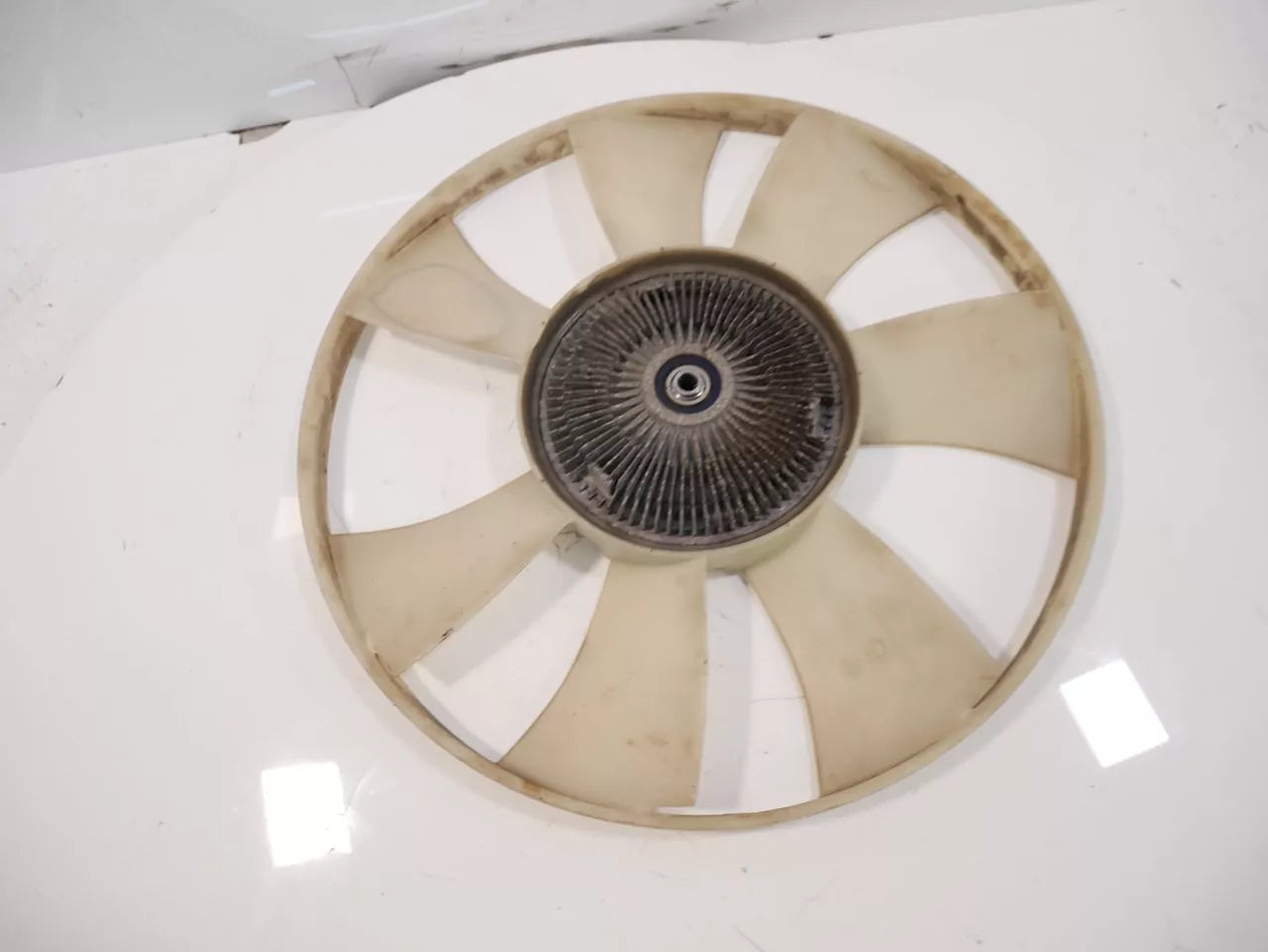 Ventilador Mercedes-Benz 2,2 OM651.958 651.958 OM651 A0002009723