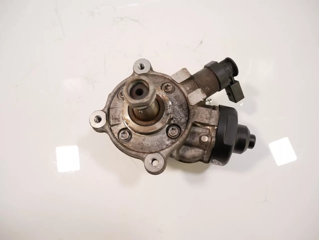 Bomba de alta presión Skoda Volkswagen 2,0 TDI DFS DFSA DFSB 04L130755E