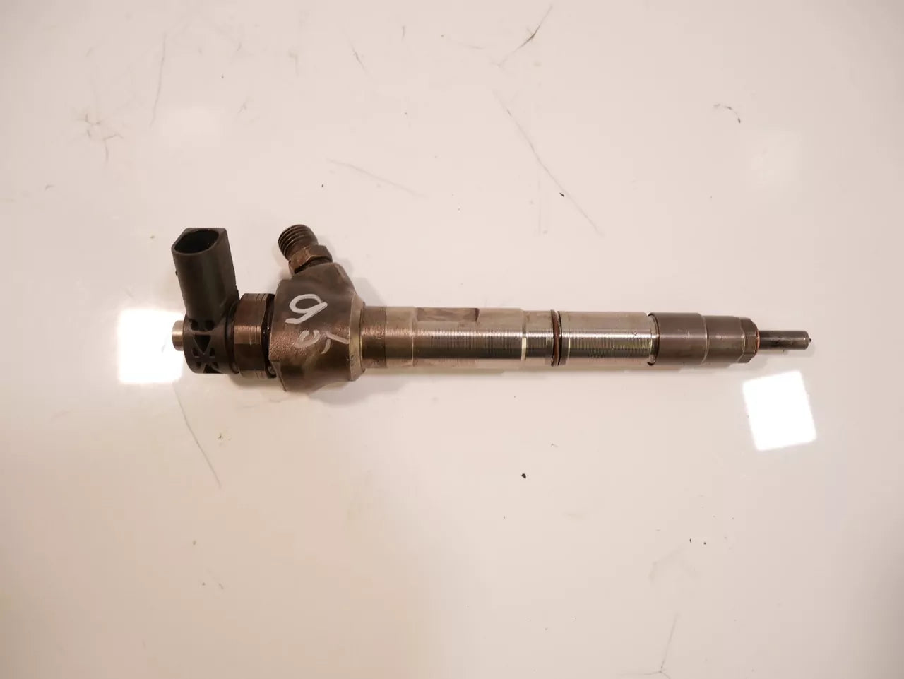 Inyector Boquilla de inyección Skoda Volkswagen 2,0 TDI DFS DFSA DFSB 04L130277AC
