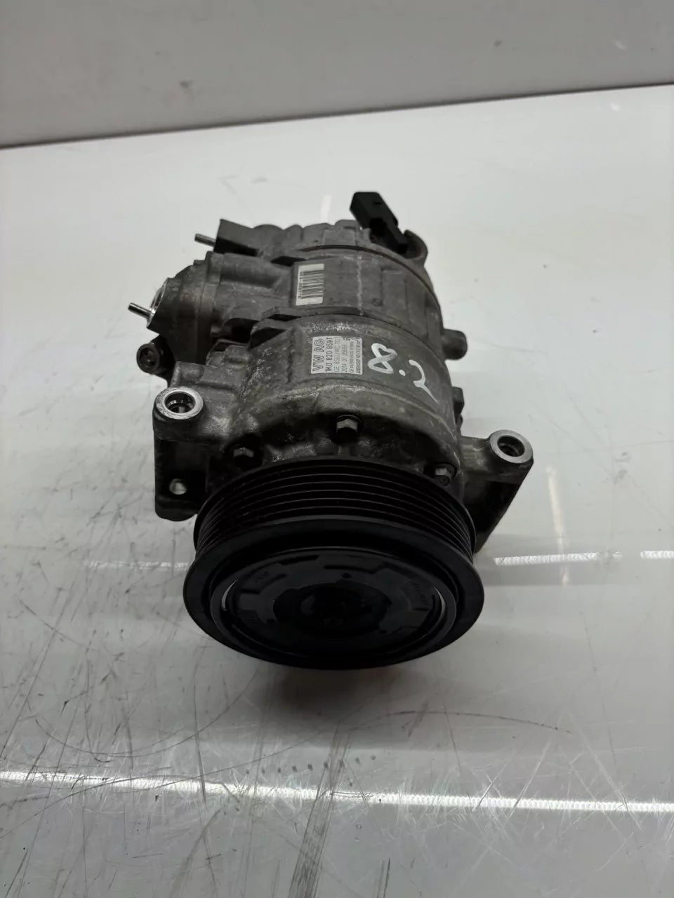 Compresor de aire acondicionado Audi 2,0 TFSI CDLB CDL 1K0820859T