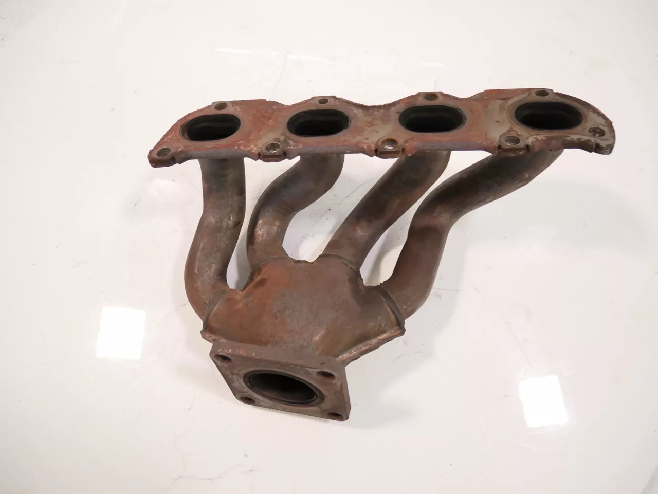 Colector de escape Audi Volkswagen 1,6 FSI BLP 03C253031G