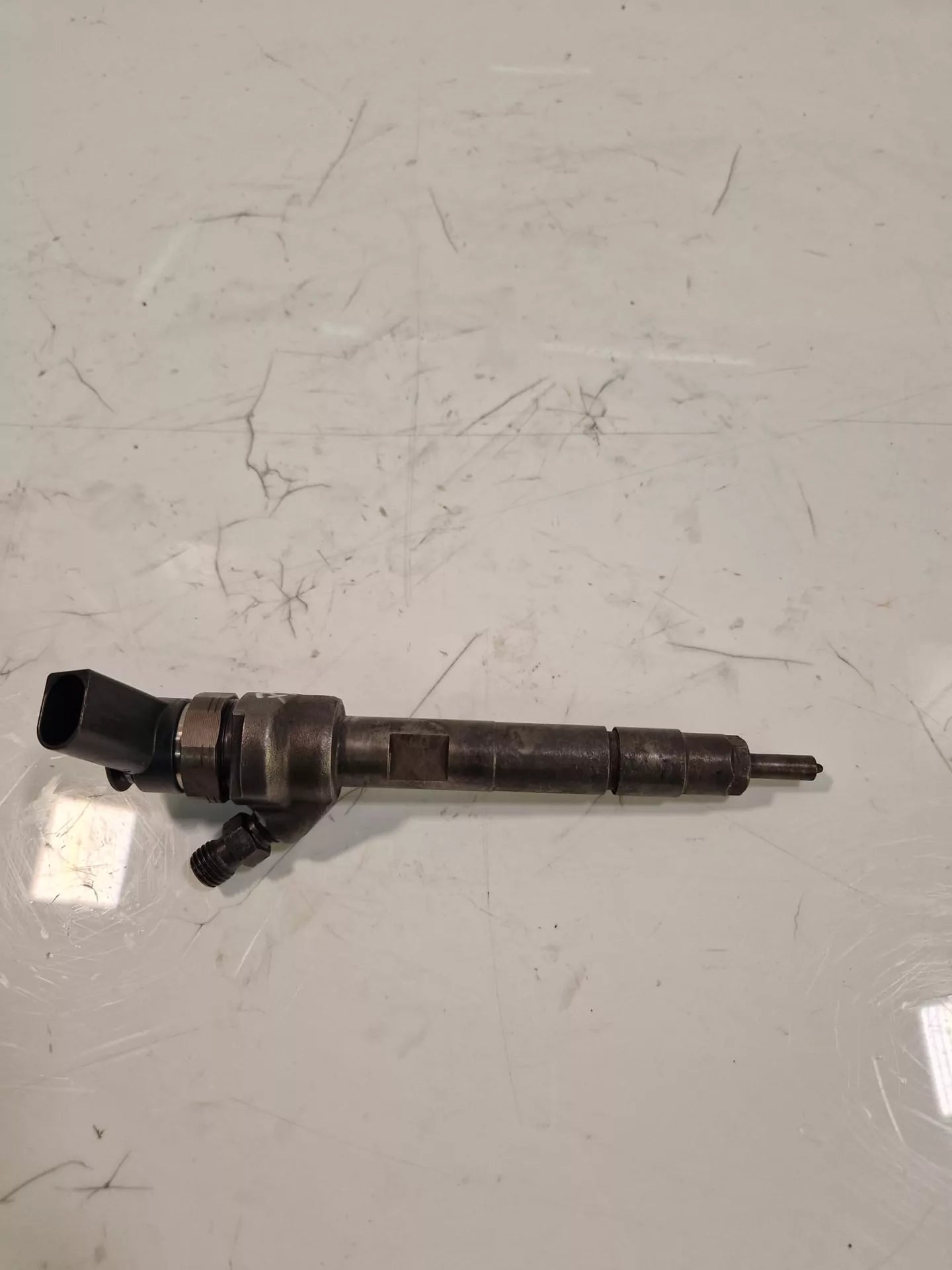 Inyector Boquilla de inyección BMW 2,0 116d 316d N47D20C N47 7798446 0445110601