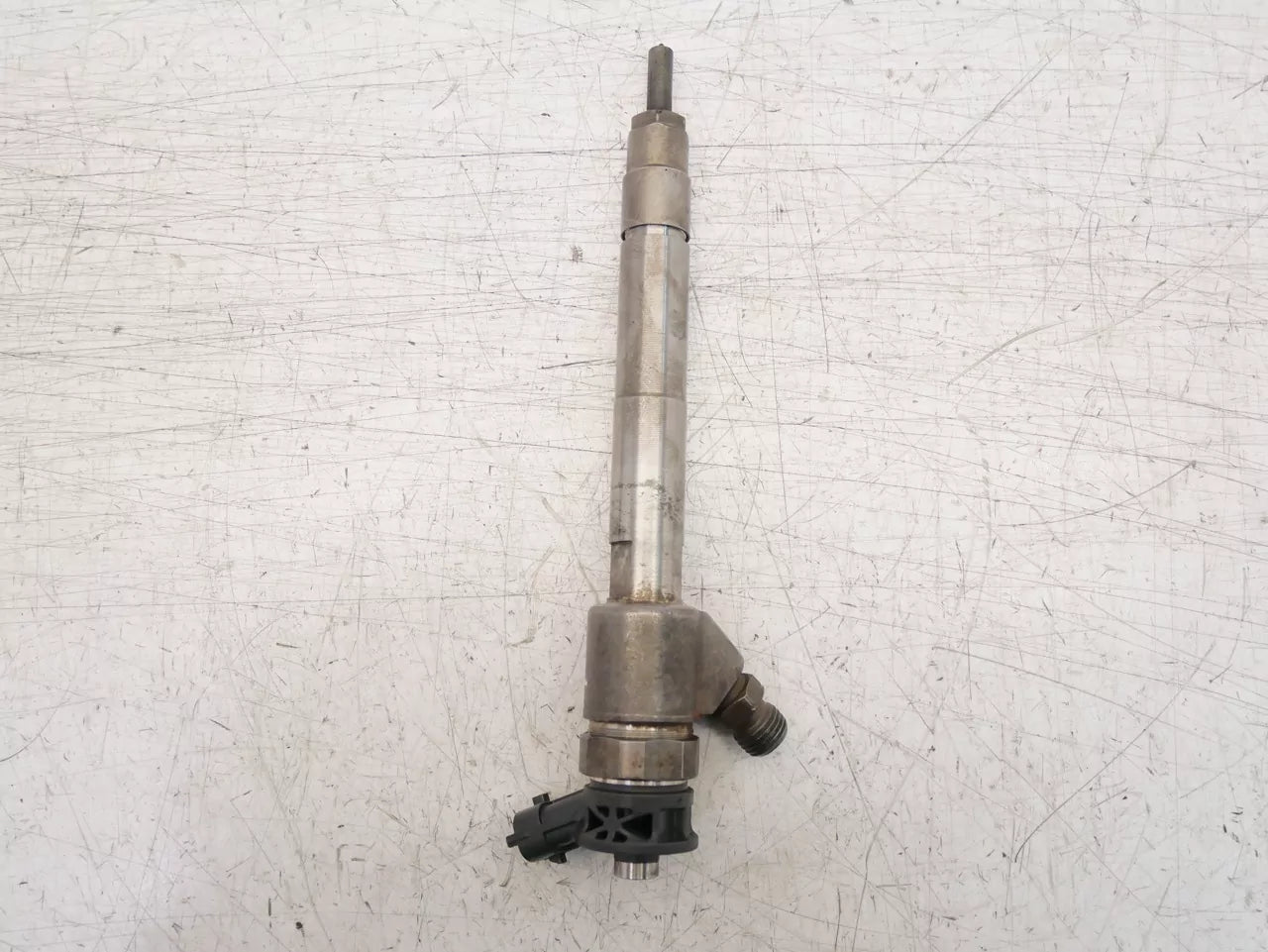 Inyector Peugeot 1.5 BlueHDI YHY YH01 9828959880 0445110955
