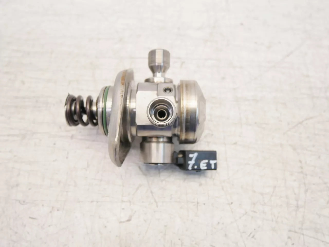 Bomba de combustible Mercedes-Benz Clase A 1.3 M282.914 282.914 A2820700001