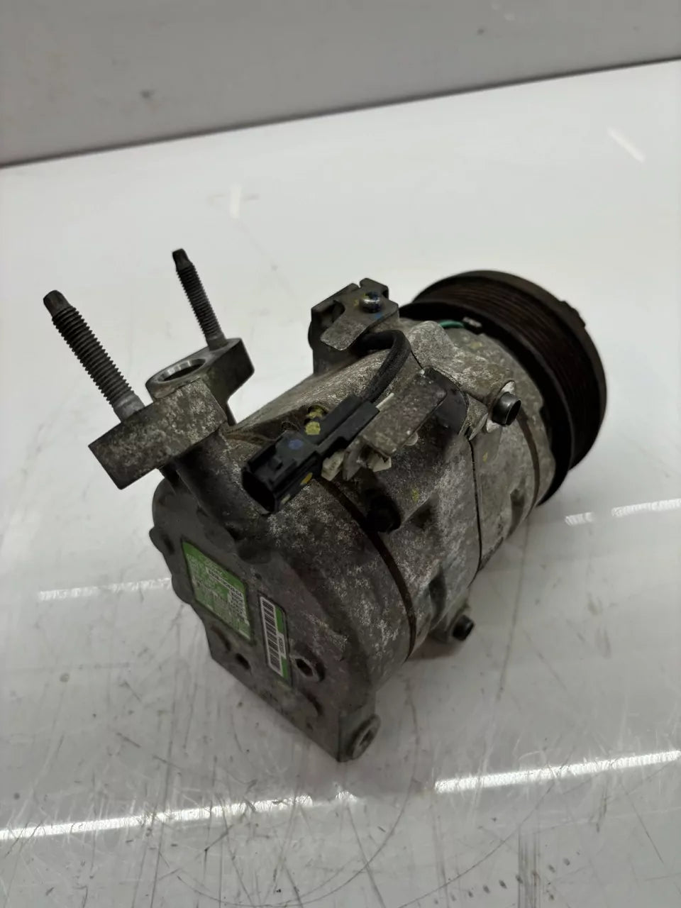 Compresor de aire acondicionado Ford Ranger TKE 2.2 GBVAJQJ QJ2S EB3B-19D629-DA