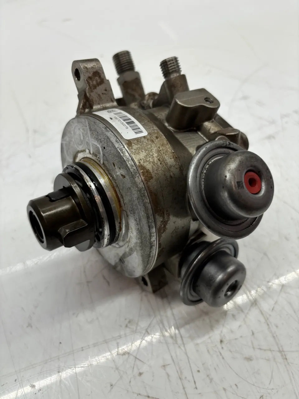 Bomba de alta presión Porsche Panamera Turbo 4.8 V8 gasolina M48.70 94811031570