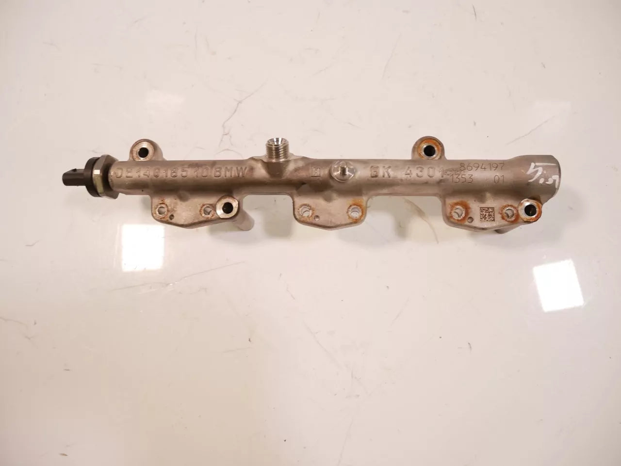 Rampa inyectora BMW Serie 1 F20 F21 3.0 M140 i xDrive B58B30A B58 8694197