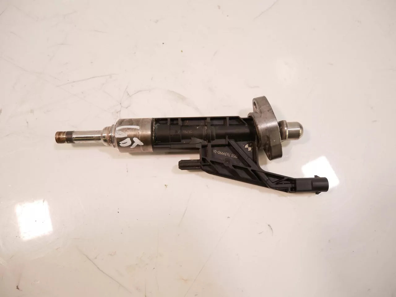 Inyector boquilla de inyección BMW Serie 1 F20 F21 3.0 M140 i B58B30A 7639990