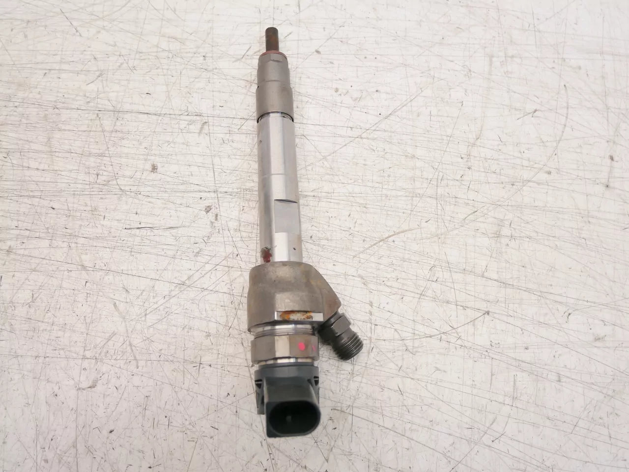 Inyector boquilla de inyección BMW Mini Cooper F55 F56 1.5 D B37C15A B37 8511631