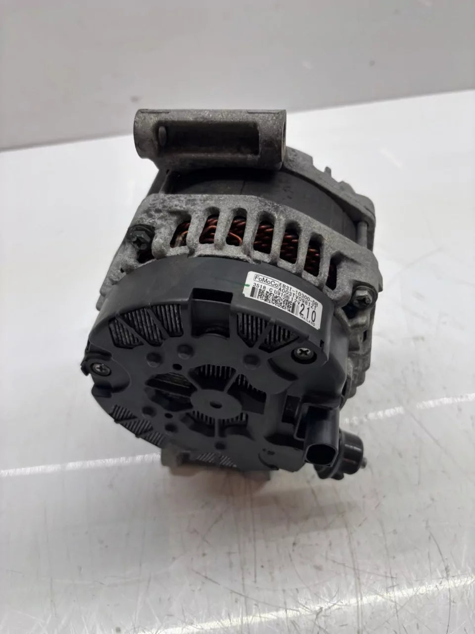 Alternador Ford Ranger TKE 3.2 TDCI SA2S EB3T-10300-DB