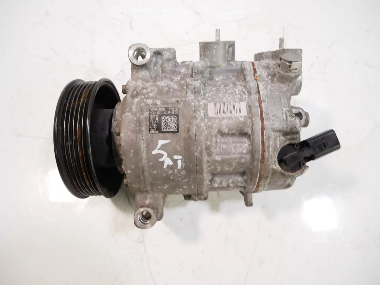 Compresor de aire acondicionado Audi TT FV3 FV9 2.0 TFSI CHHC CHH 5Q0820803F