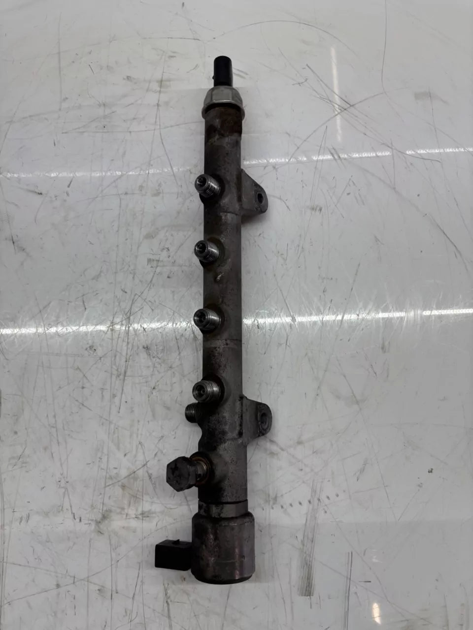 Tubo de raíl Mercedes-Benz Sprinter 2.2 CDI OM651.955 OM651 A6510700495