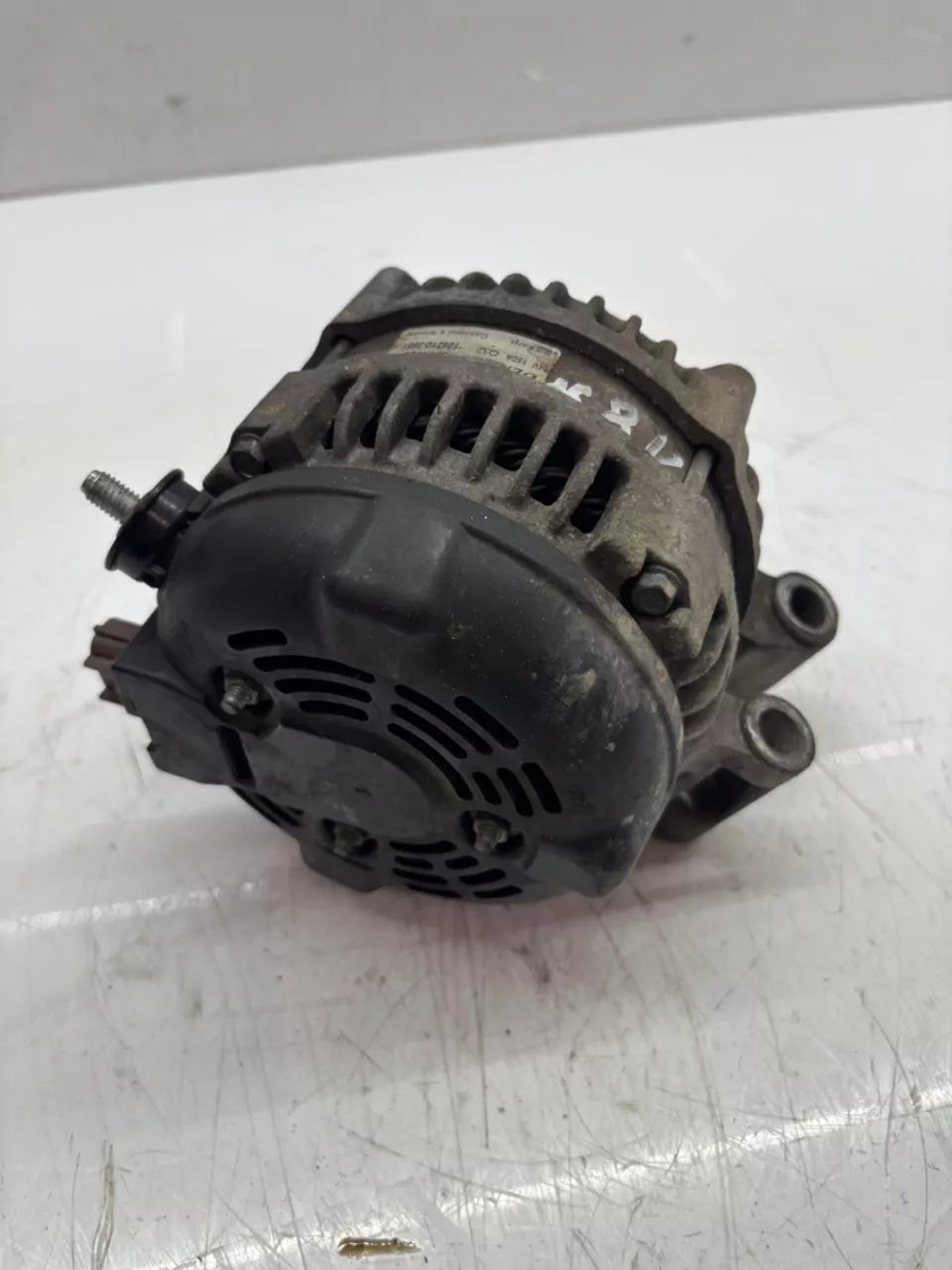 Alternador Land Rover 2,7 D V6 276DT AJD YLE500200