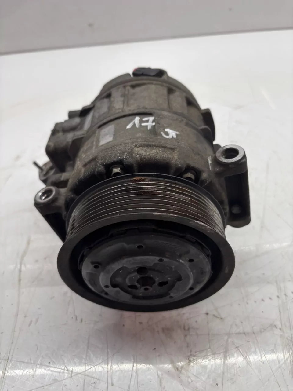 Compresor de aire acondicionado Land Rover 2.7 D V6 276DT AJD JPB000183 4H2Q-19D629-AA
