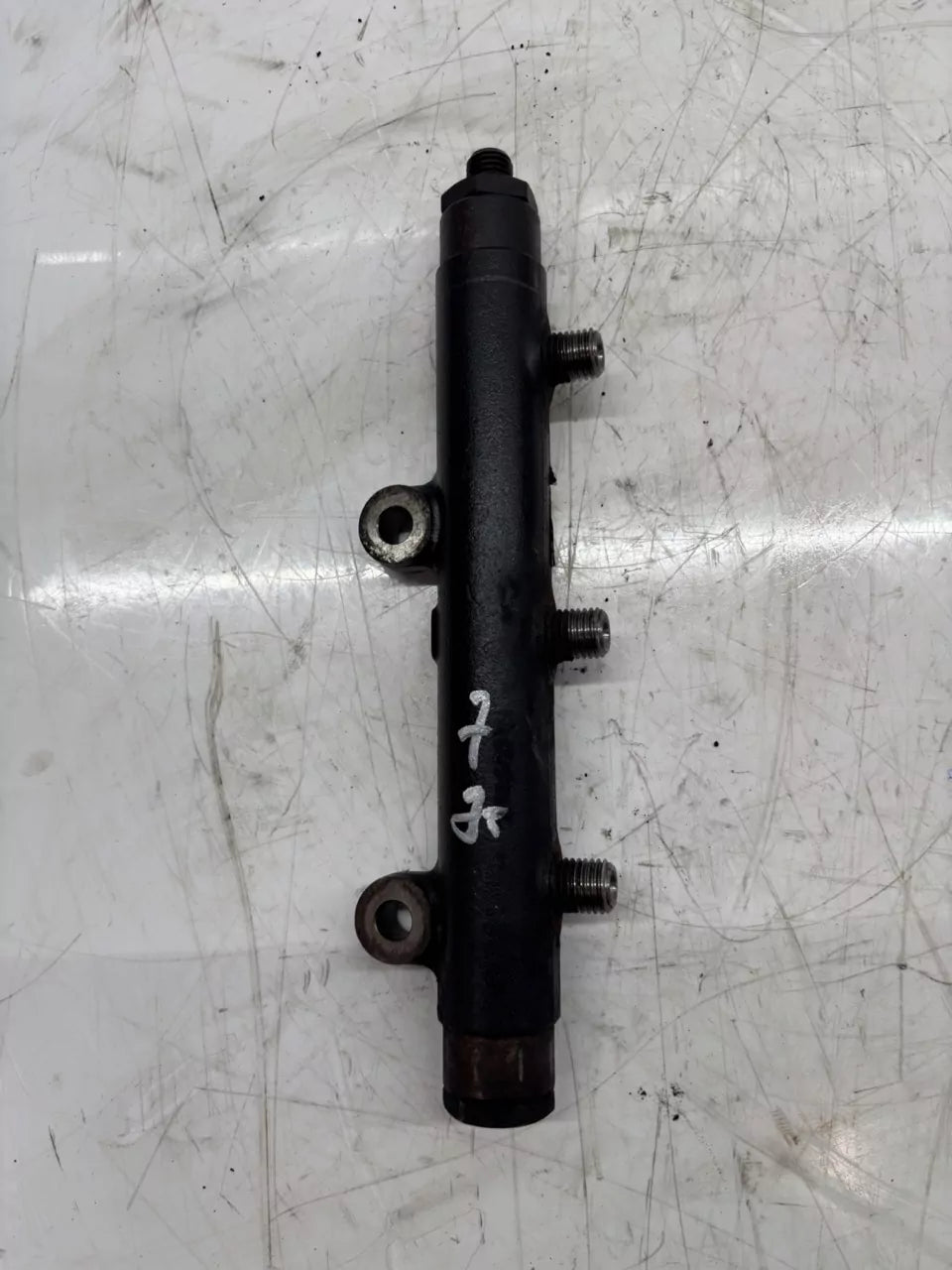 Tubo de raíl Land Rover Sport L320 2.7 D V6 276DT AJD 7H2Q-9D280-CD