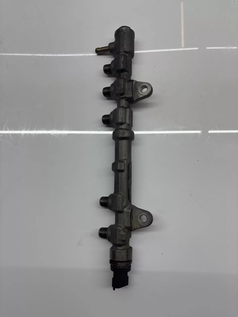 Tubo de raíl Peugeot Citroen Nemo Bipper 1.3 HDi F13DTE5 FHZ 55232355
