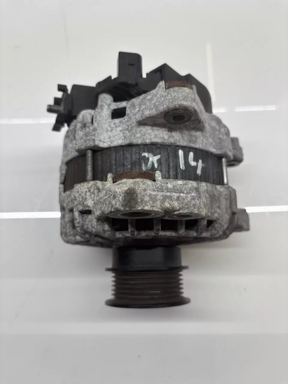 Alternador Volvo XC60 156 246 2.0 D4204T14 30659580