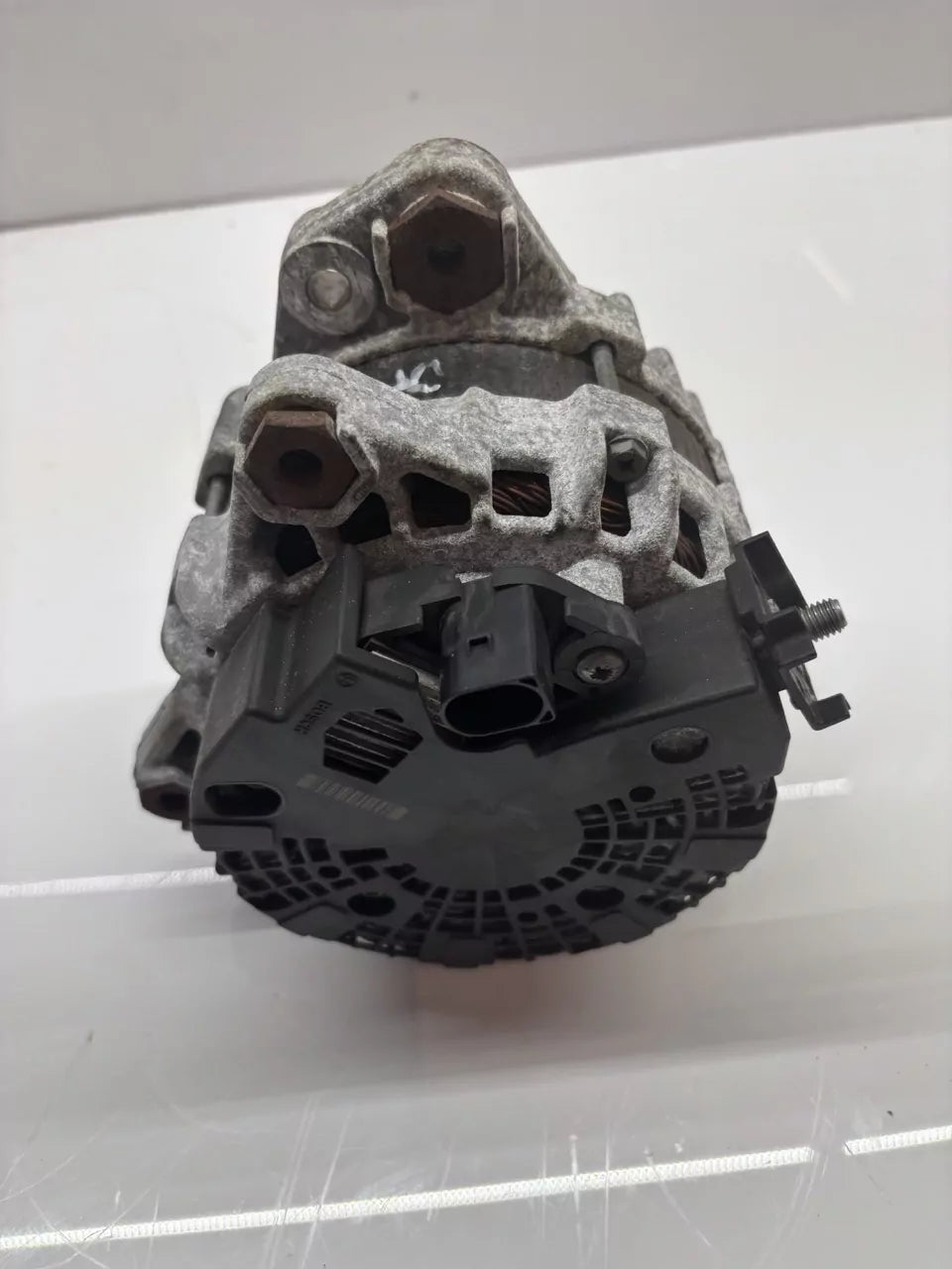 Alternador Volvo XC60 156 246 2.0 D4204T14 30659580