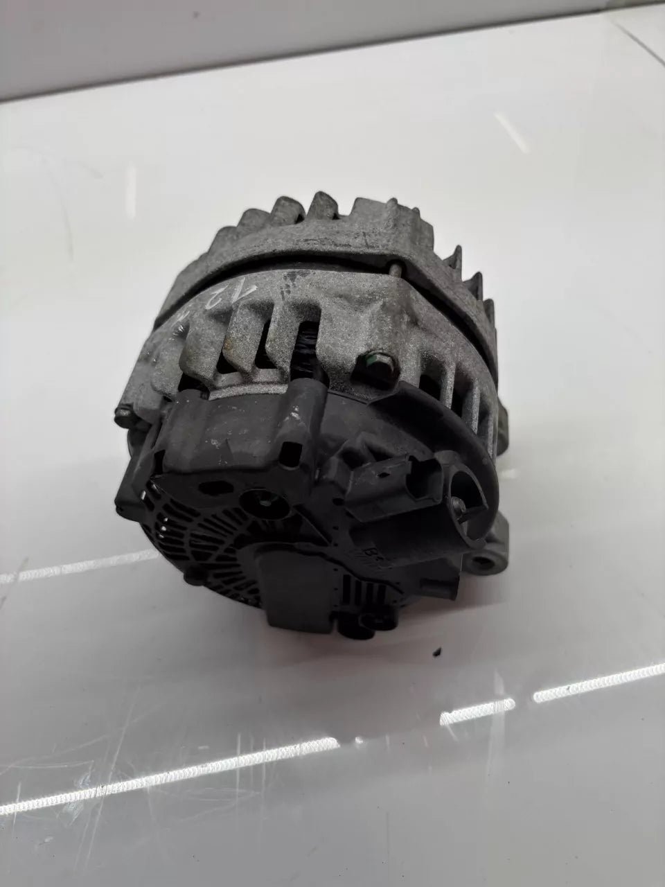 Alternador Peugeot 308 MK2 1,6 HDi DV6FD BHY 1612458880