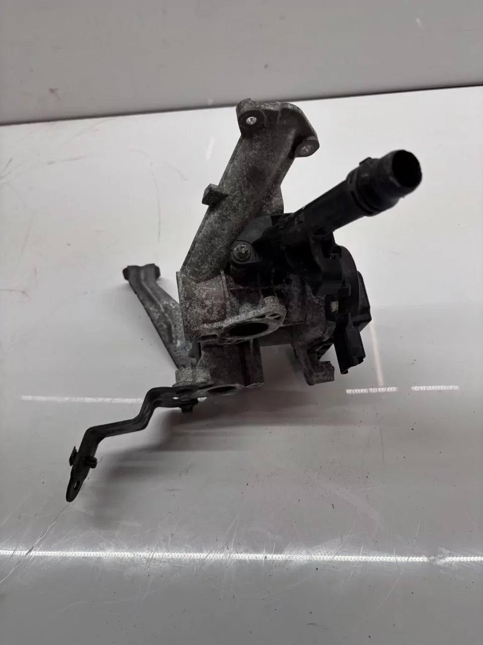 Válvula EGR Peugeot 308 MK2 1.6 HDi DV6FD BHY 9807369980