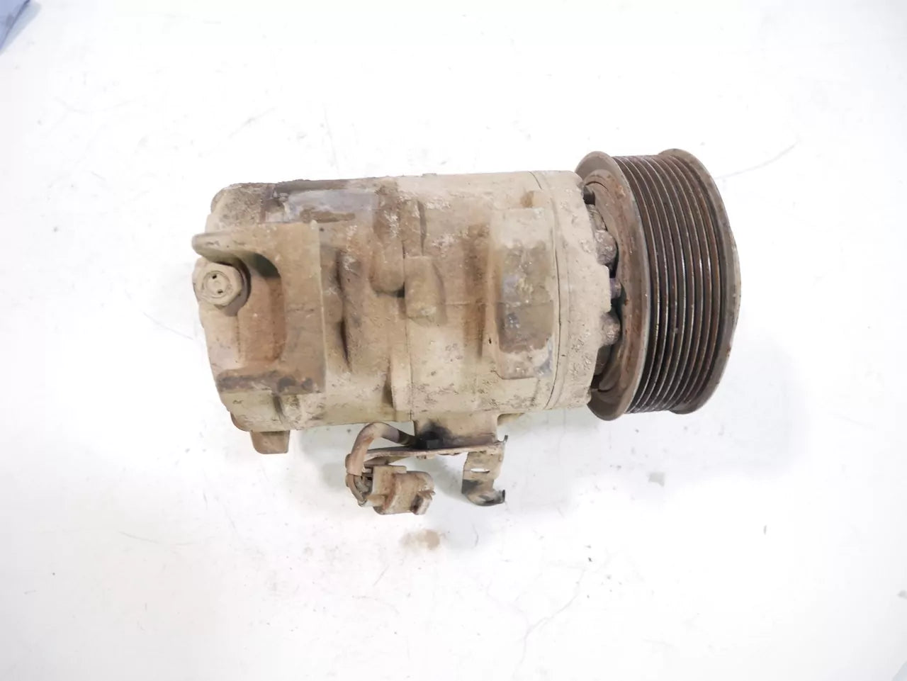 Compresor de aire acondicionado Toyota Land Cruiser 4.5 D4-D V8 1VD-FTV 1VD 447280-0053