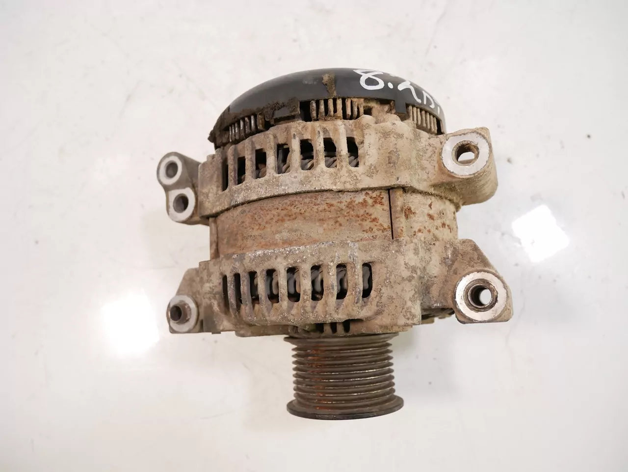 Alternador Toyota Land Cruiser 200 4.5 D4-D V8 1VD-FTV 1VD 27060-51030