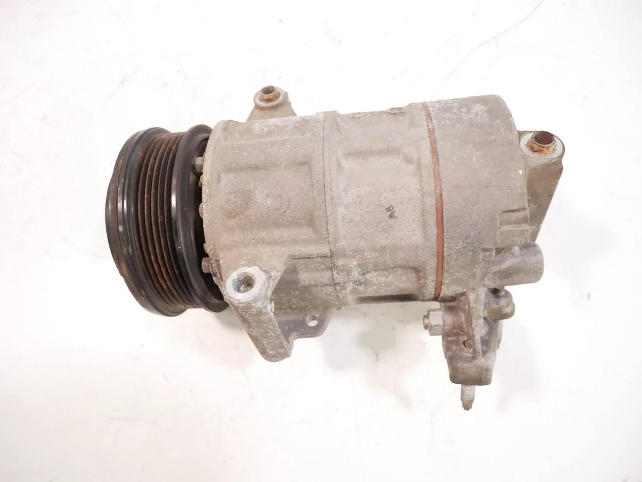 Compresor de aire acondicionado Ford Fiesta 1.0 SFJN H1BH-19D629-DA