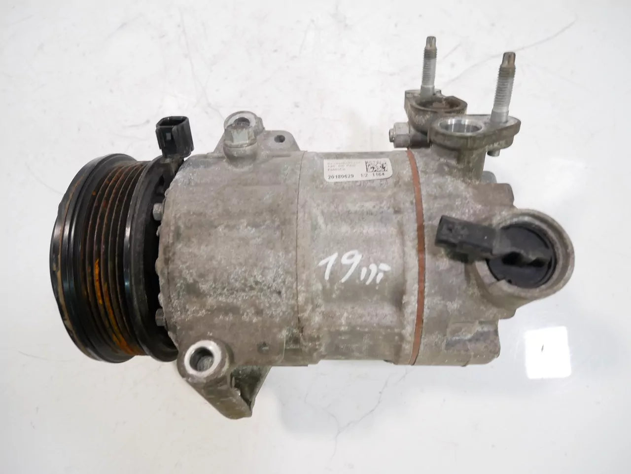 Compresor de aire acondicionado Ford Fiesta 1.0 SFJN H1BH-19D629-DA
