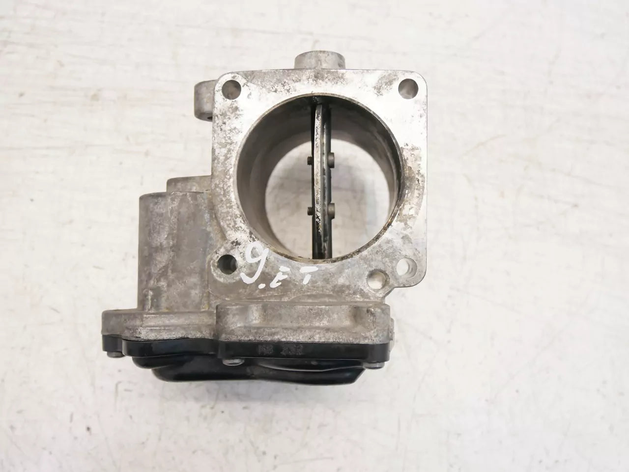 Mariposa Nissan Opel Renault 2.3 dCi M9T716 M9T H8201353976