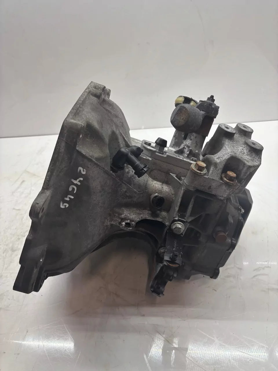 Caja de cambios manual Opel Vauxhall Adam Astra Corsa 1.4 A14XER LDD F17 95579773