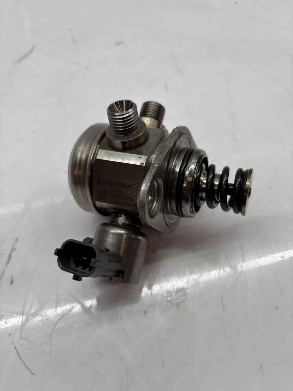 Bomba de combustible Jaguar XJ X351 5.0 SCV8 V8 508PS AJ133 8W93-9D376-AF