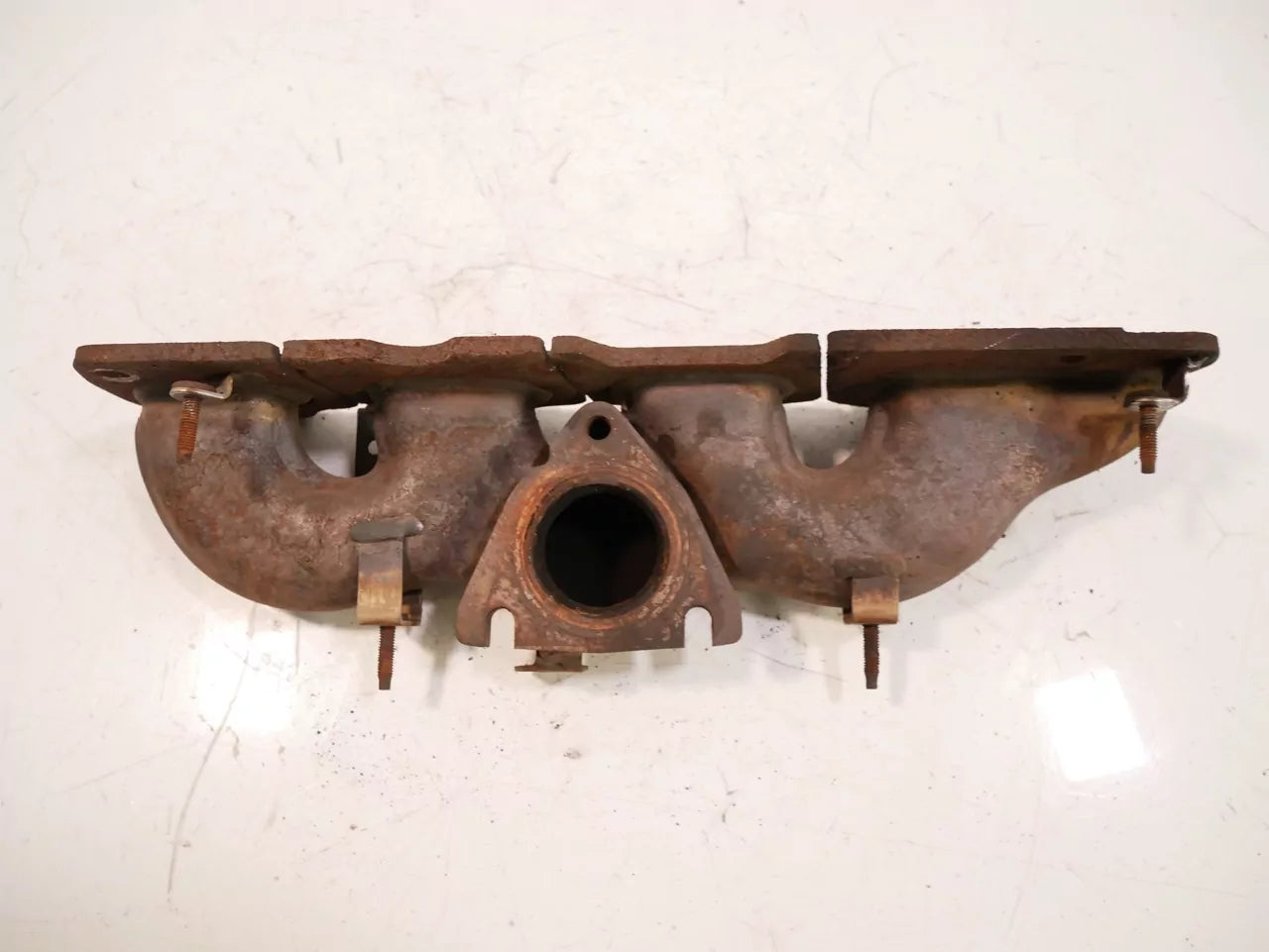 Colector de escape Citroen Peugeot 2.0 HDi DW10CD AHZ RH02