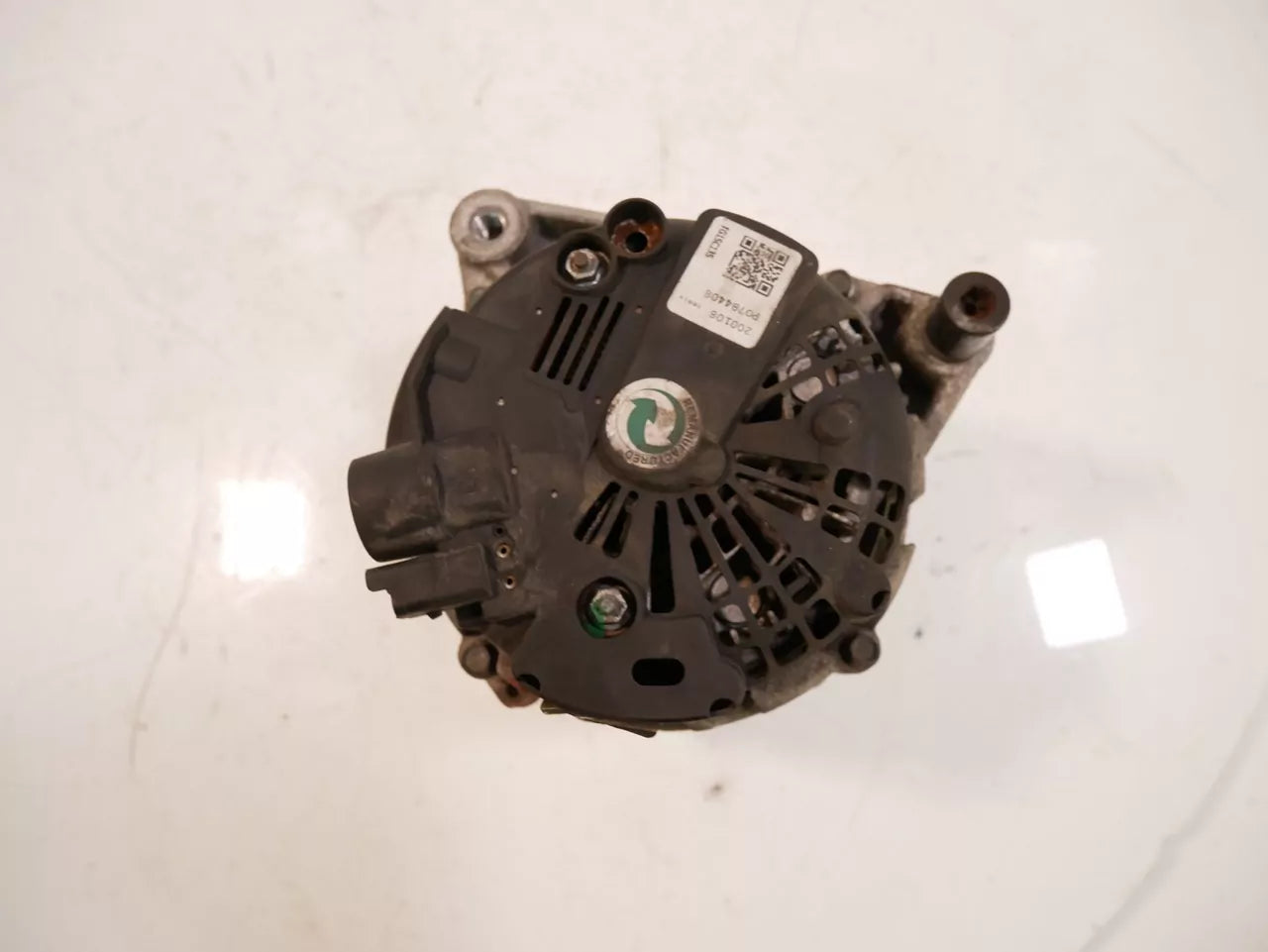 Alternador Citroen Peugeot 2.0 HDi DW10CD AHZ RH02 P0784408