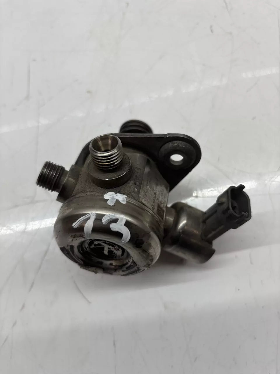 Bomba de combustible Jaguar XK II 5.0 V8 508PS AJ133 8W93-9D376-AE