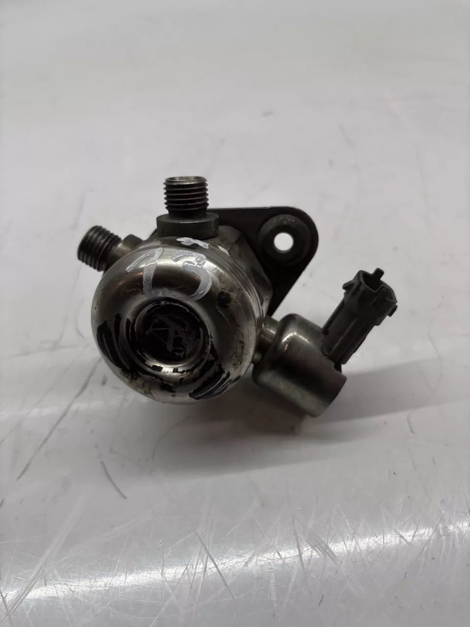 Bomba de combustible Jaguar XK II 5.0 V8 508PS AJ133 8W93-9D376-AE