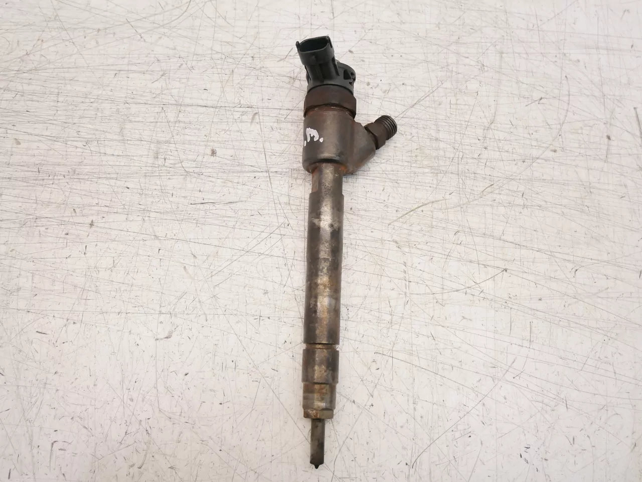Inyector Peugeot 1.5 BlueHDI HDI YHY DV5RD YH01 9828959880