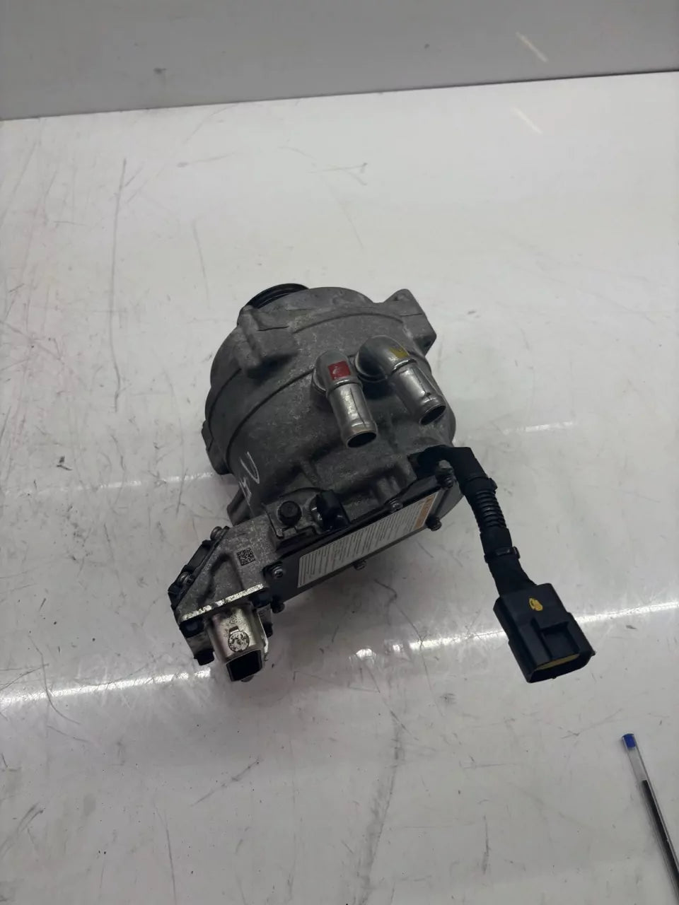 Alternador Hyundai Ioniq AE1.6 GDI Hybrid G4LE 1140410306B