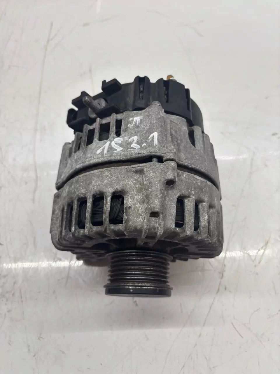 Alternador BMW Serie 3 F30 F31 F34 3.0 d 330d xDrive N57D30A N57 8570675
